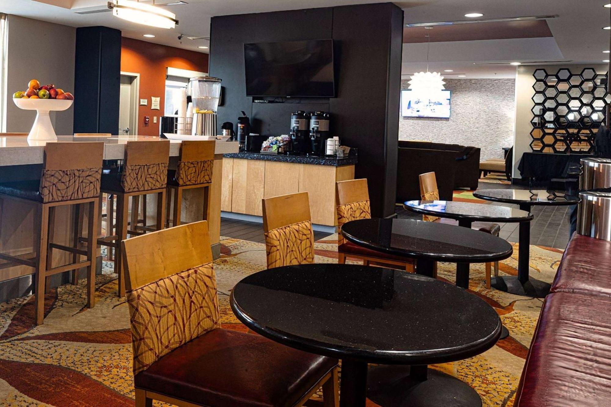 La Quinta By Wyndham Starkville At Msu Экстерьер фото